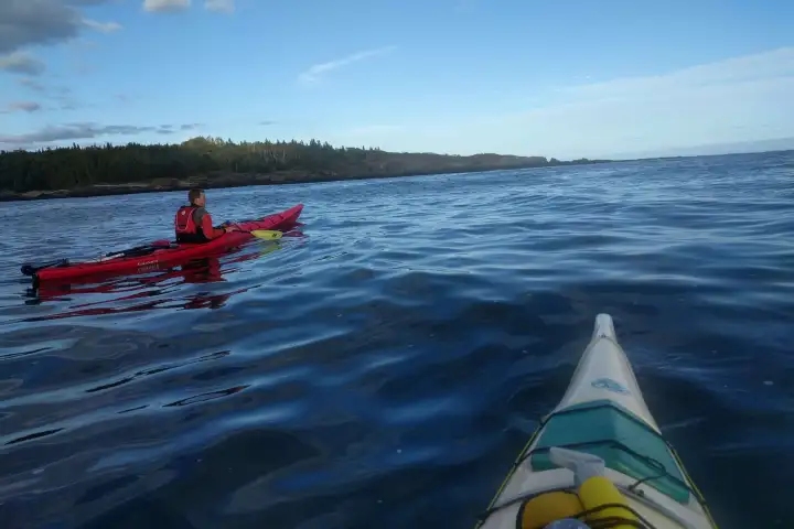 Sea kayaking to Jewell Island in Maine