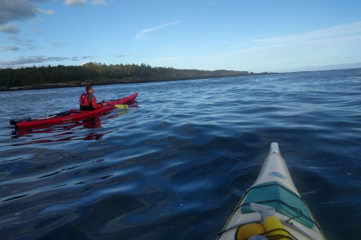 a small boat in a body of water
